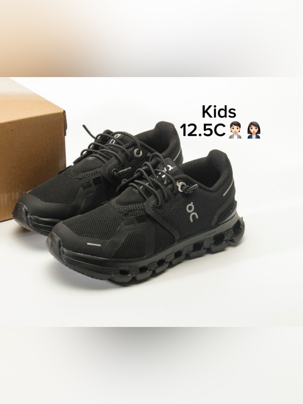On Running Kids Cloud 6 Athletic
Shoe All - Black  🙋🏻‍♀️🙋🏻‍♀️(SIZE 12.5C)